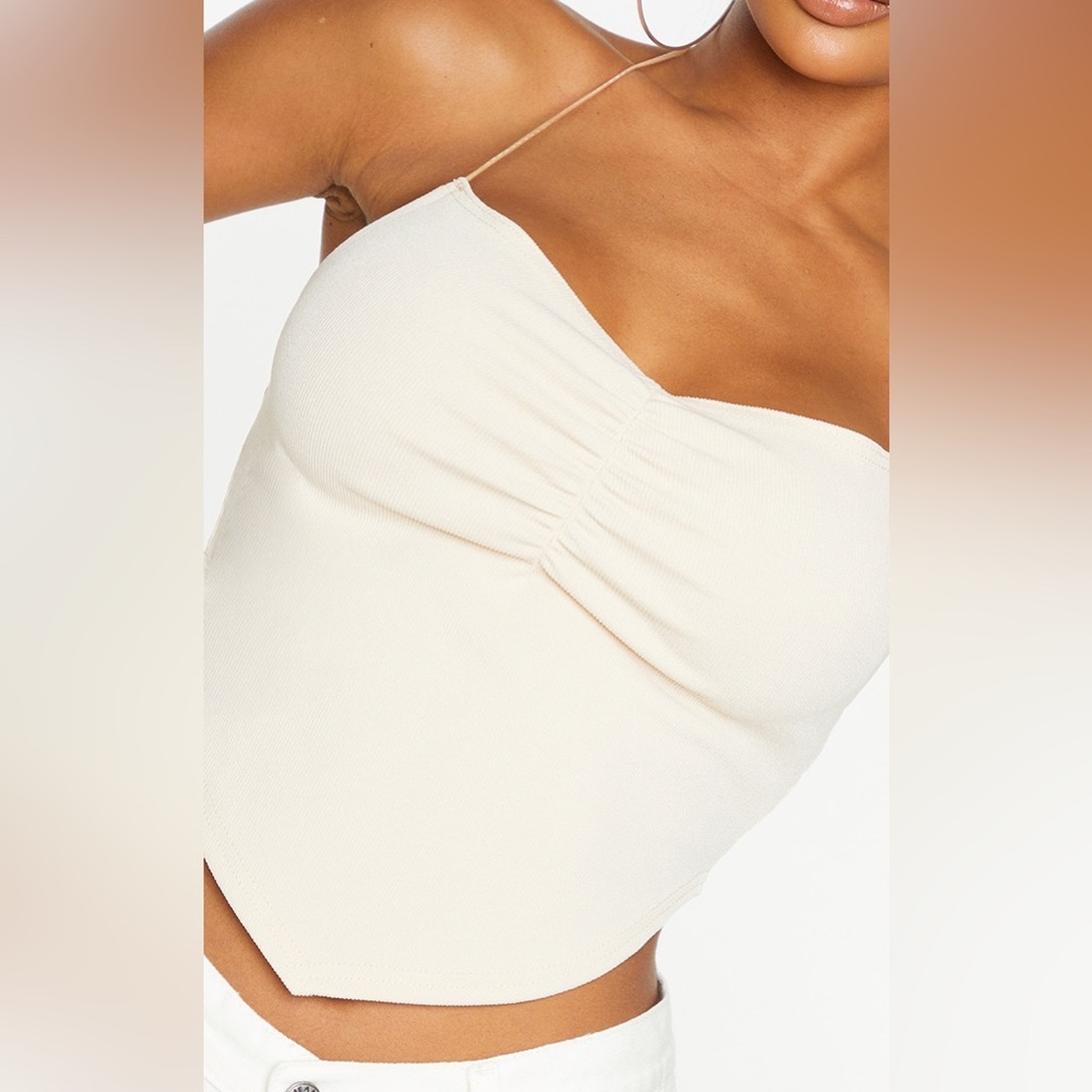 PRETTYLITTLETHING Nude Beige Front Ruched Ribbed Halter-neck Cropped Top Shirt S - Picture 2 of 16
